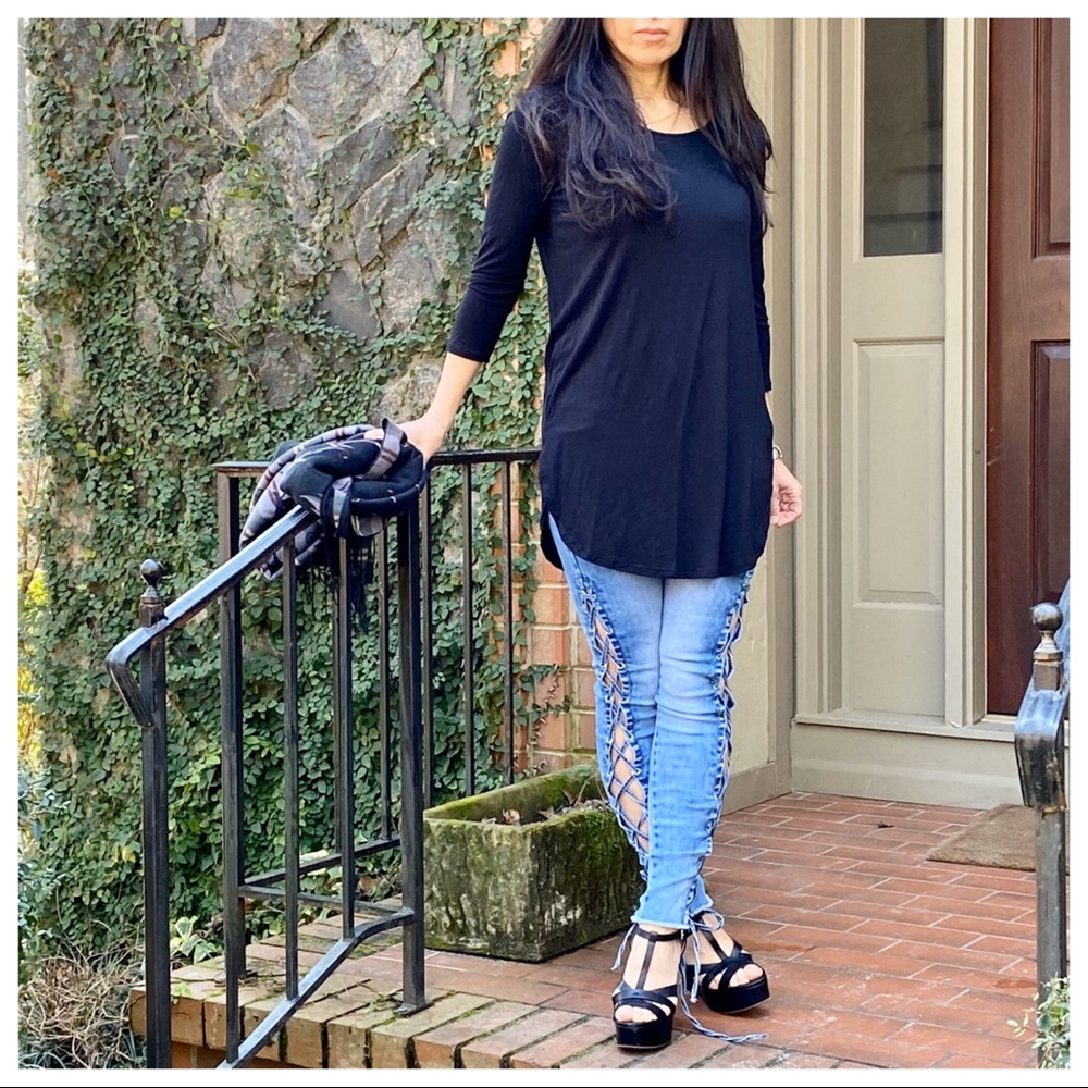 ✨LAST ONE✨Black Modal  Piko 3/4 sleeves Tunic top - Picture 5 of 5
